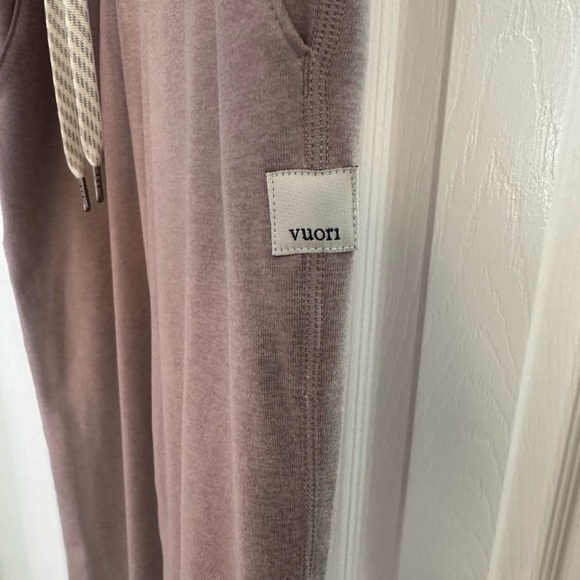 Vuori Performance Joggers | Discontinued color: Umber Heather - Picture 2 of 5